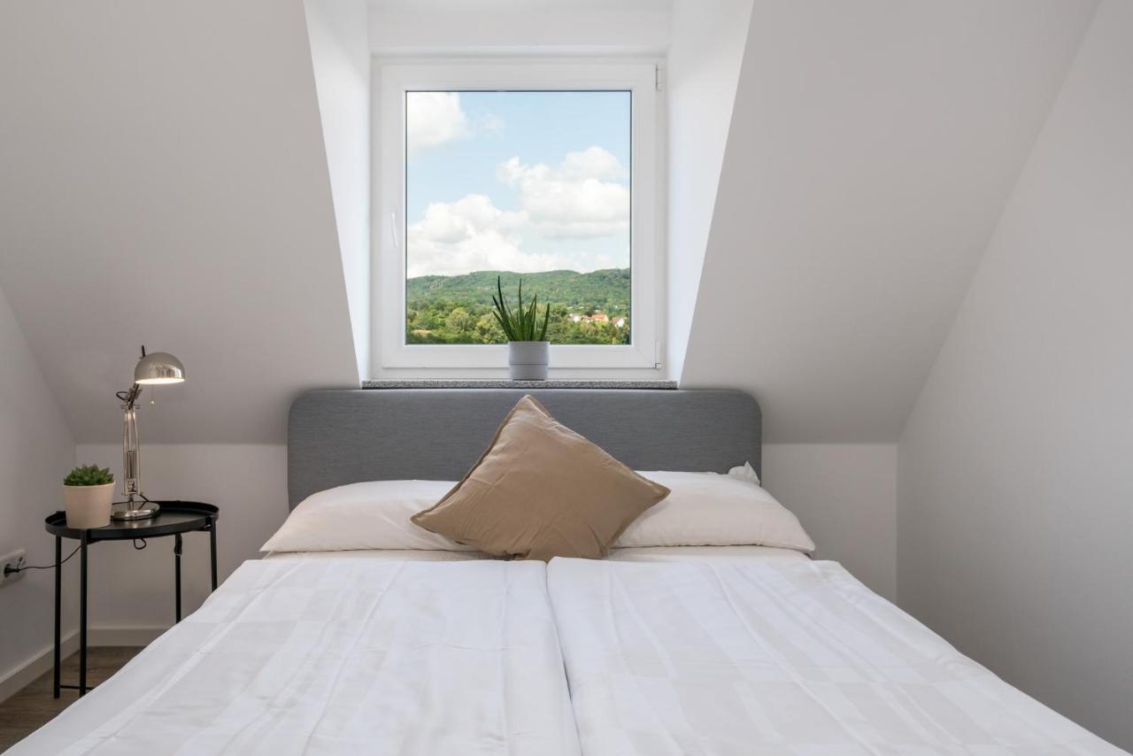 Cassel Lofts - Stilvolles Loft Im Gruenen Mit Balkon Nahe Vw-Werk Apartamento Exterior foto