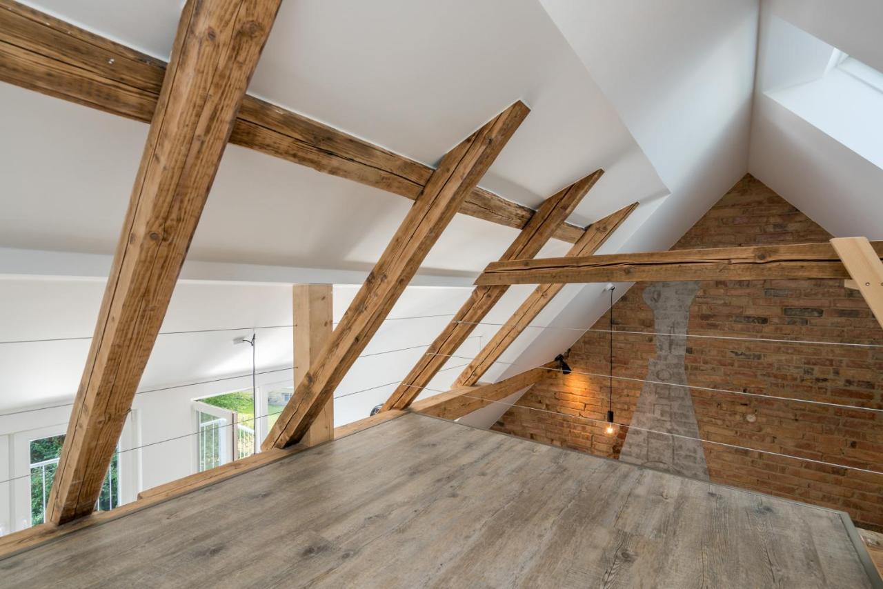 Cassel Lofts - Stilvolles Loft Im Gruenen Mit Balkon Nahe Vw-Werk Apartamento Exterior foto