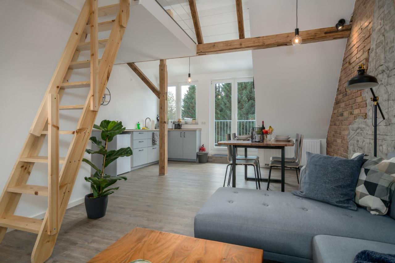 Cassel Lofts - Stilvolles Loft Im Gruenen Mit Balkon Nahe Vw-Werk Apartamento Exterior foto